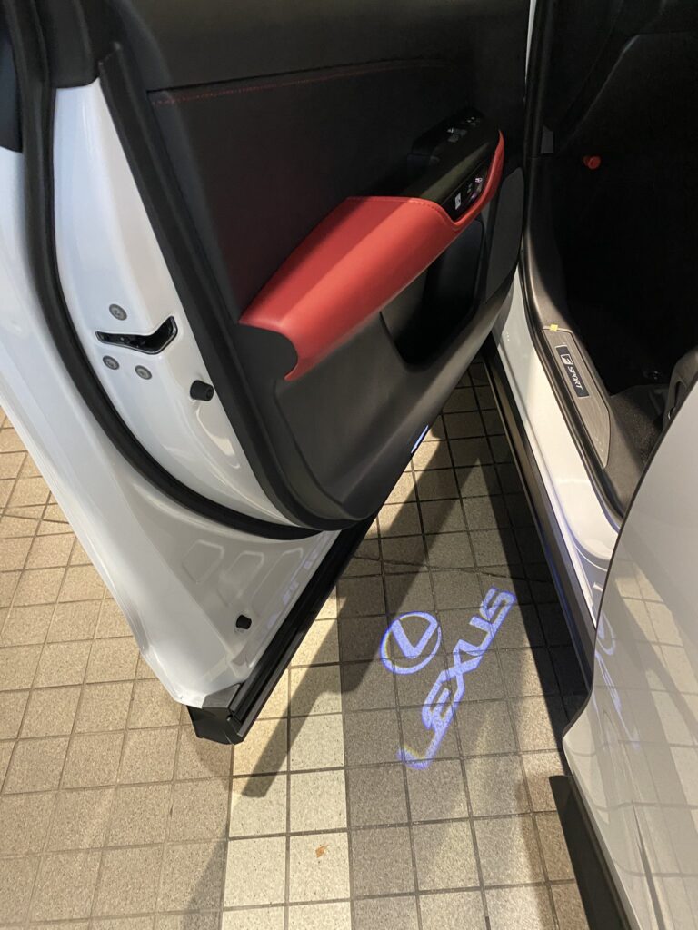 新型NX向けプロジェクションカーテシイルミ【社外品】 | CSK REVIEW