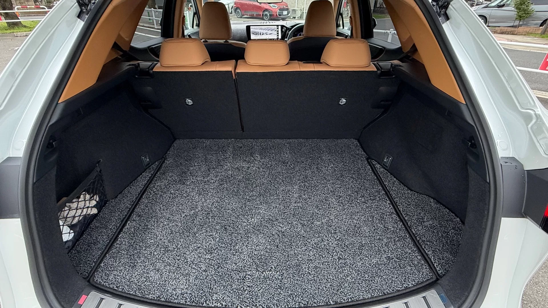 レクサス NX350h version L 2025年式 インテリア ラゲッジ