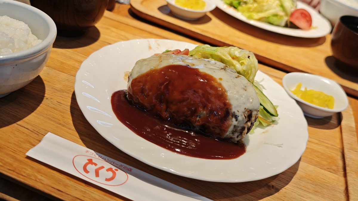 とくら 新堀川店